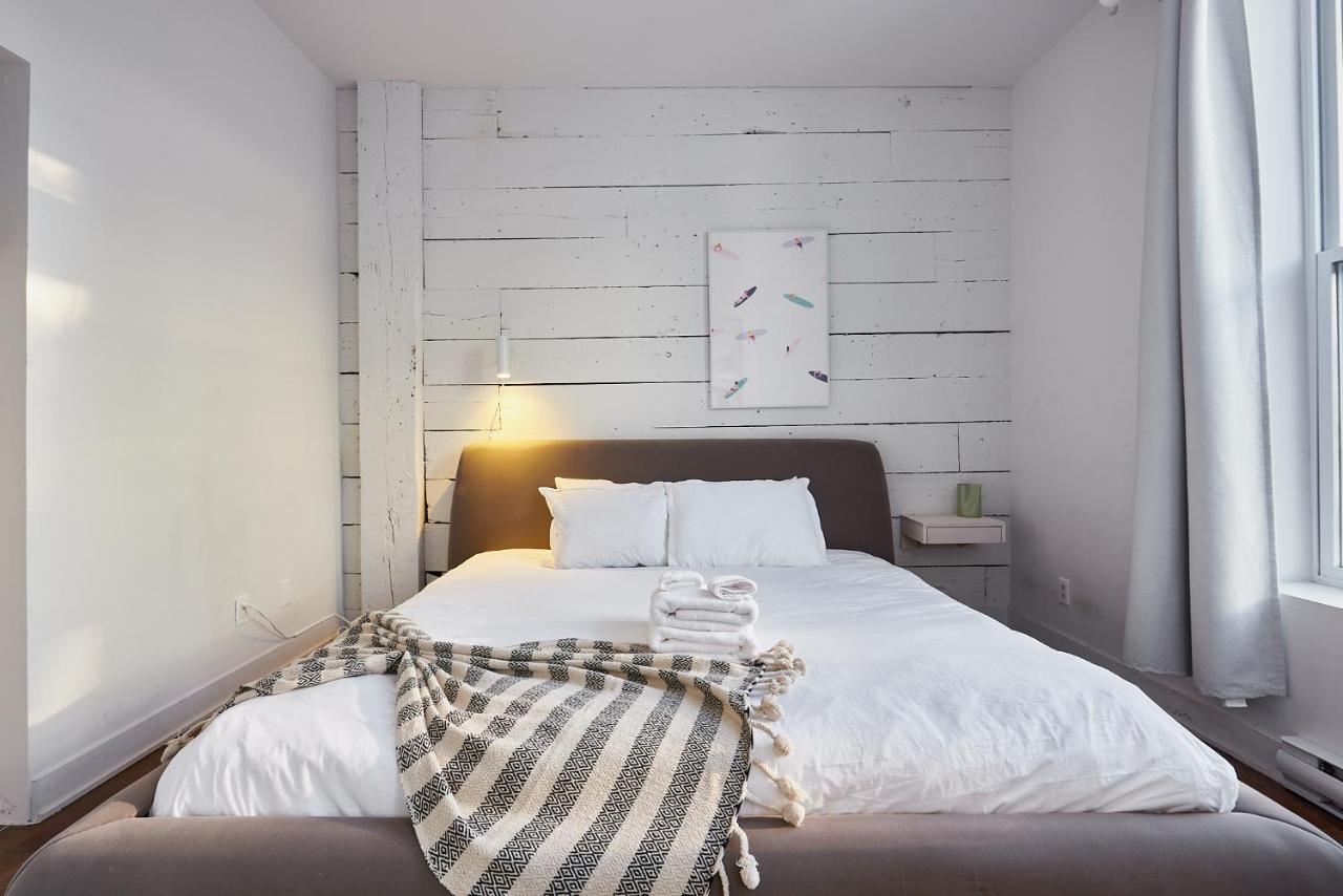 New Spacious Industrial Loft In Le Plateau By Den Stays Монреаль Экстерьер фото